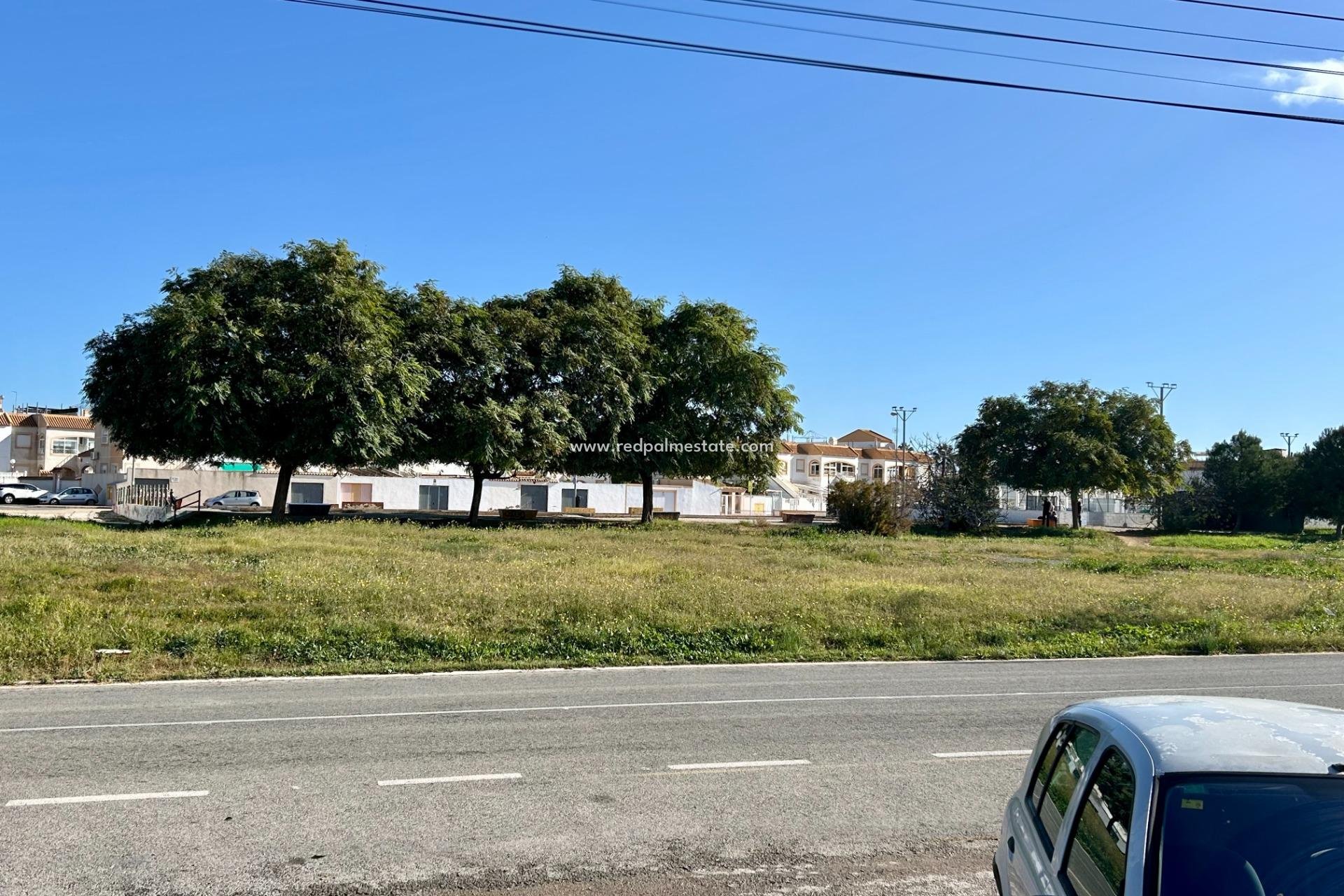 Reventa - Bungalow -
Torrevieja - La Siesta - El Salado -  Torreta