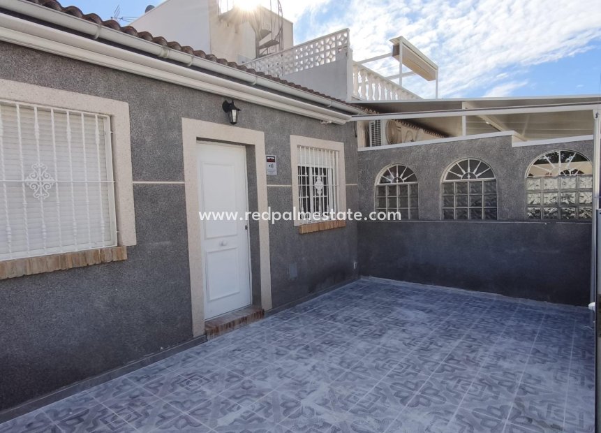 Reventa - Bungalow -
Torrevieja - La Siesta - El Salado - Torreta