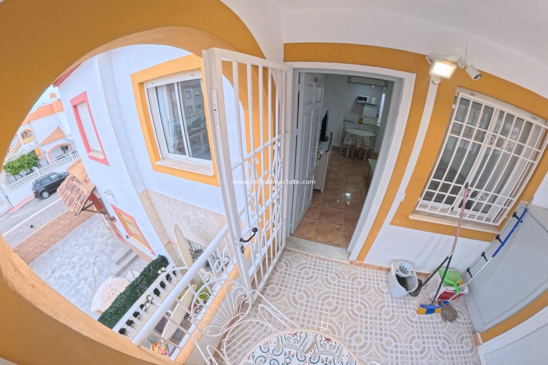 Reventa - Bungalow -
Torrevieja - La Siesta - El Salado -  Torreta