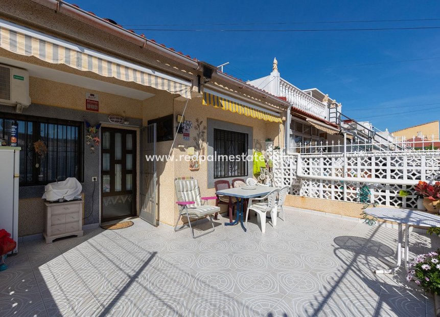Reventa - Bungalow -
Torrevieja - La Siesta - El Salado - Torreta