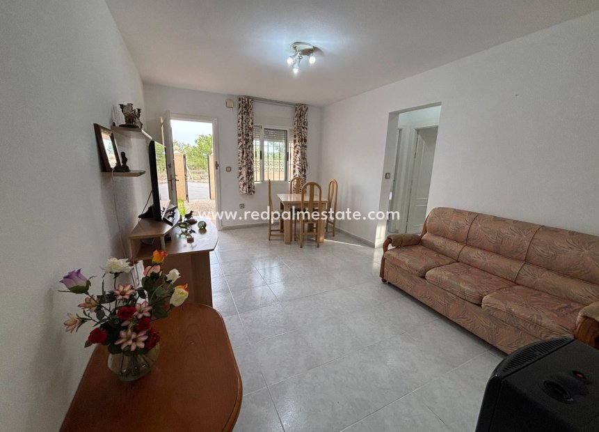 Reventa - Bungalow -
Torrevieja - La Siesta - El Salado - Torreta