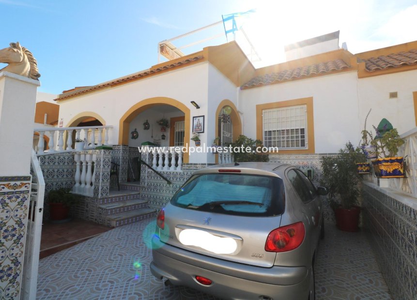 Reventa - Bungalow -
Torrevieja - La Siesta - El Salado -  Torreta