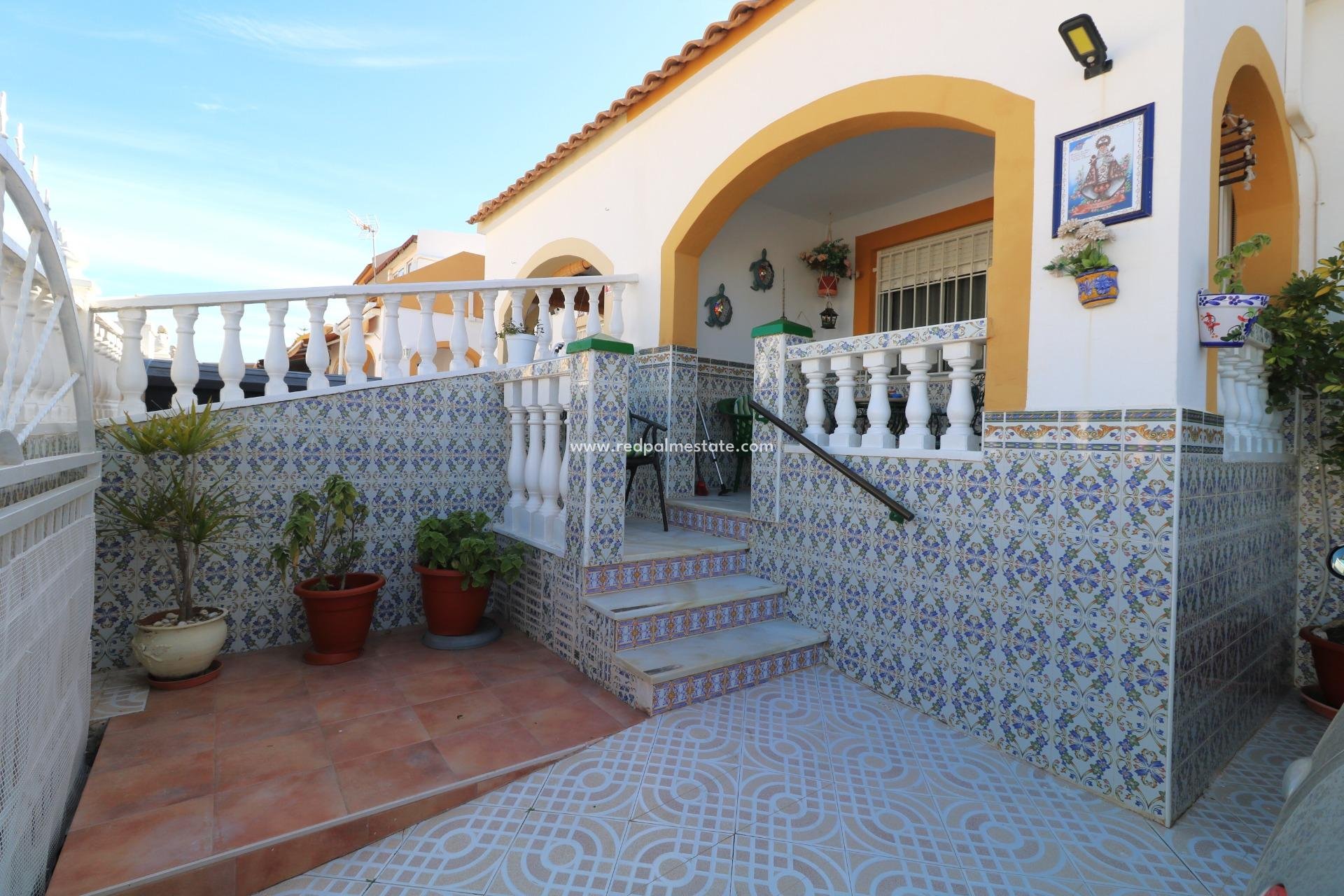 Reventa - Bungalow -
Torrevieja - La Siesta - El Salado -  Torreta