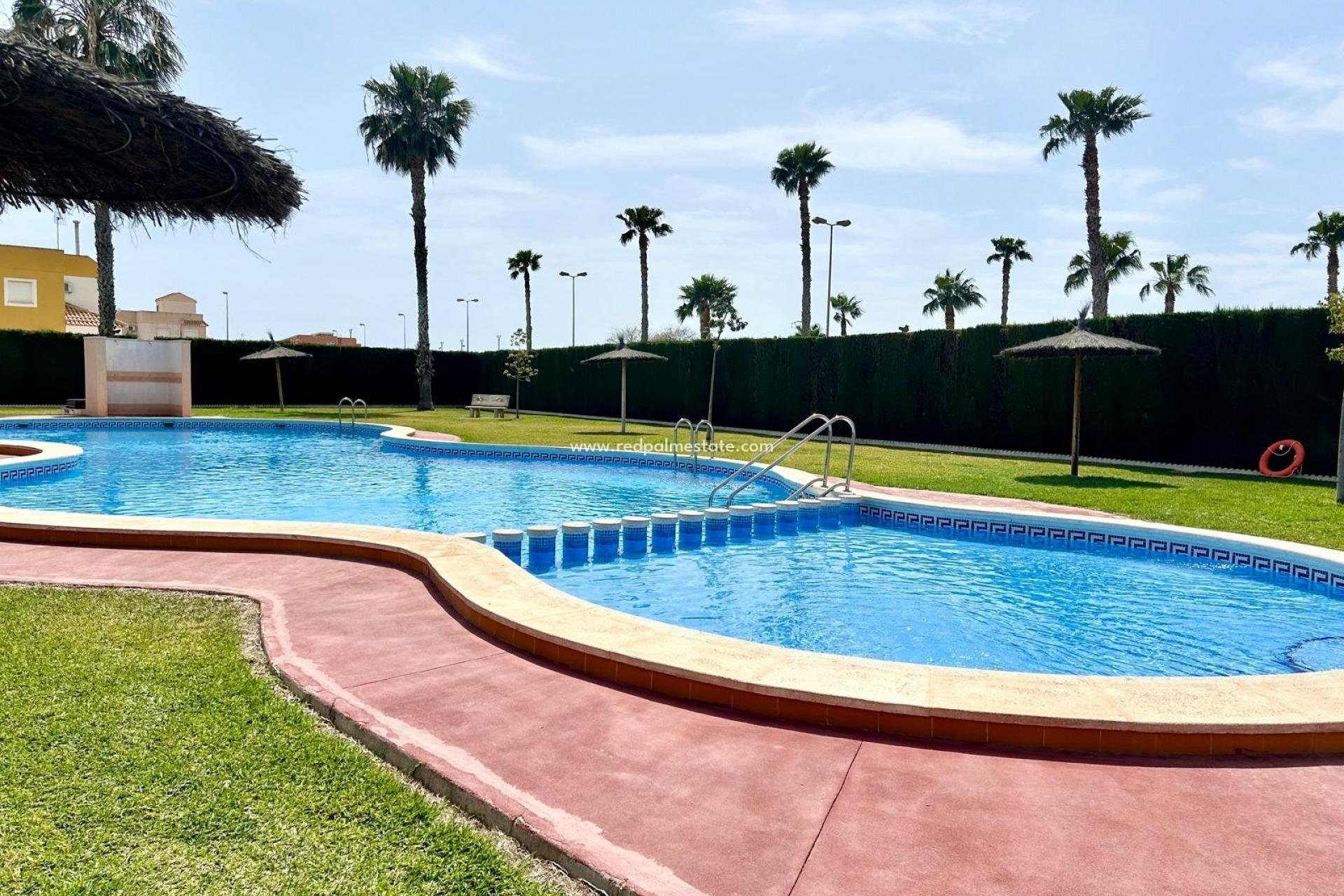 Reventa - Bungalow -
Torrevieja - La Siesta - El Salado -  Torreta