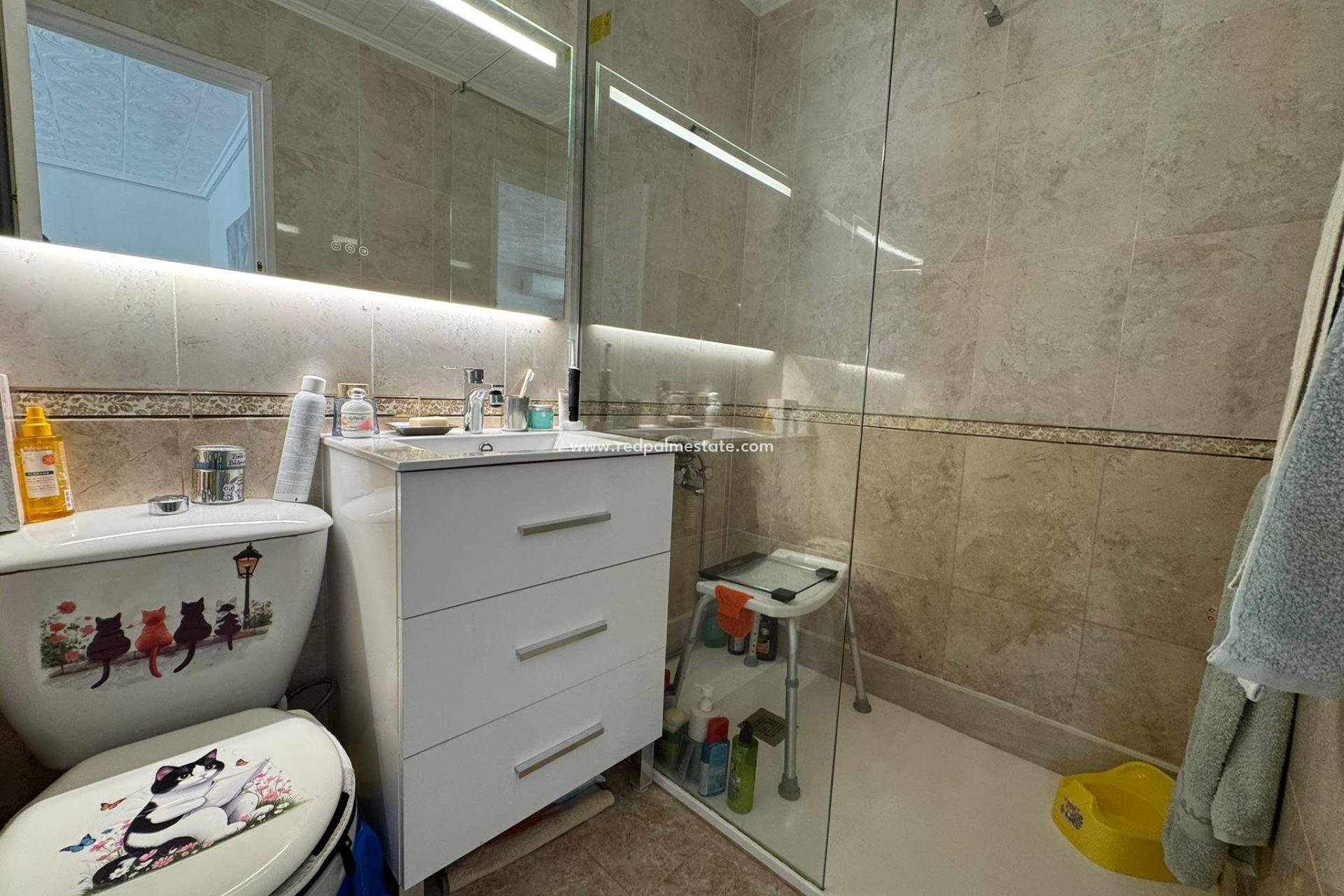 Reventa - Bungalow -
Torrevieja - La Siesta - El Salado - Torreta