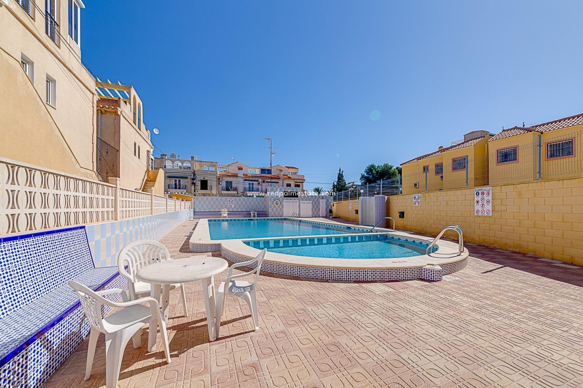 Reventa - Bungalow -
Torrevieja - La Siesta - El Salado - Torreta