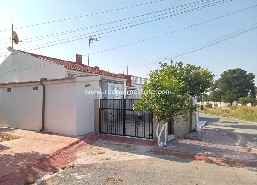 Reventa - Bungalow -
Torrevieja - La Siesta - El Salado - Torreta