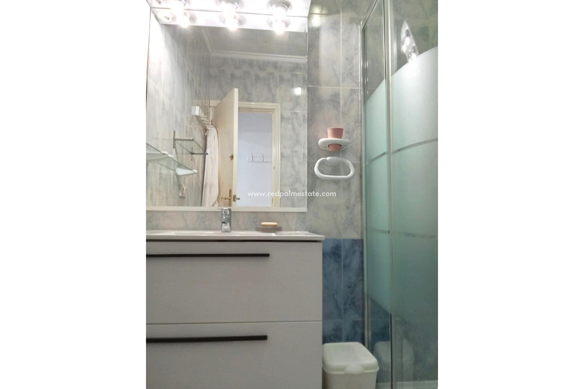 Reventa - Bungalow -
Torrevieja - La Siesta - El Salado - Torreta
