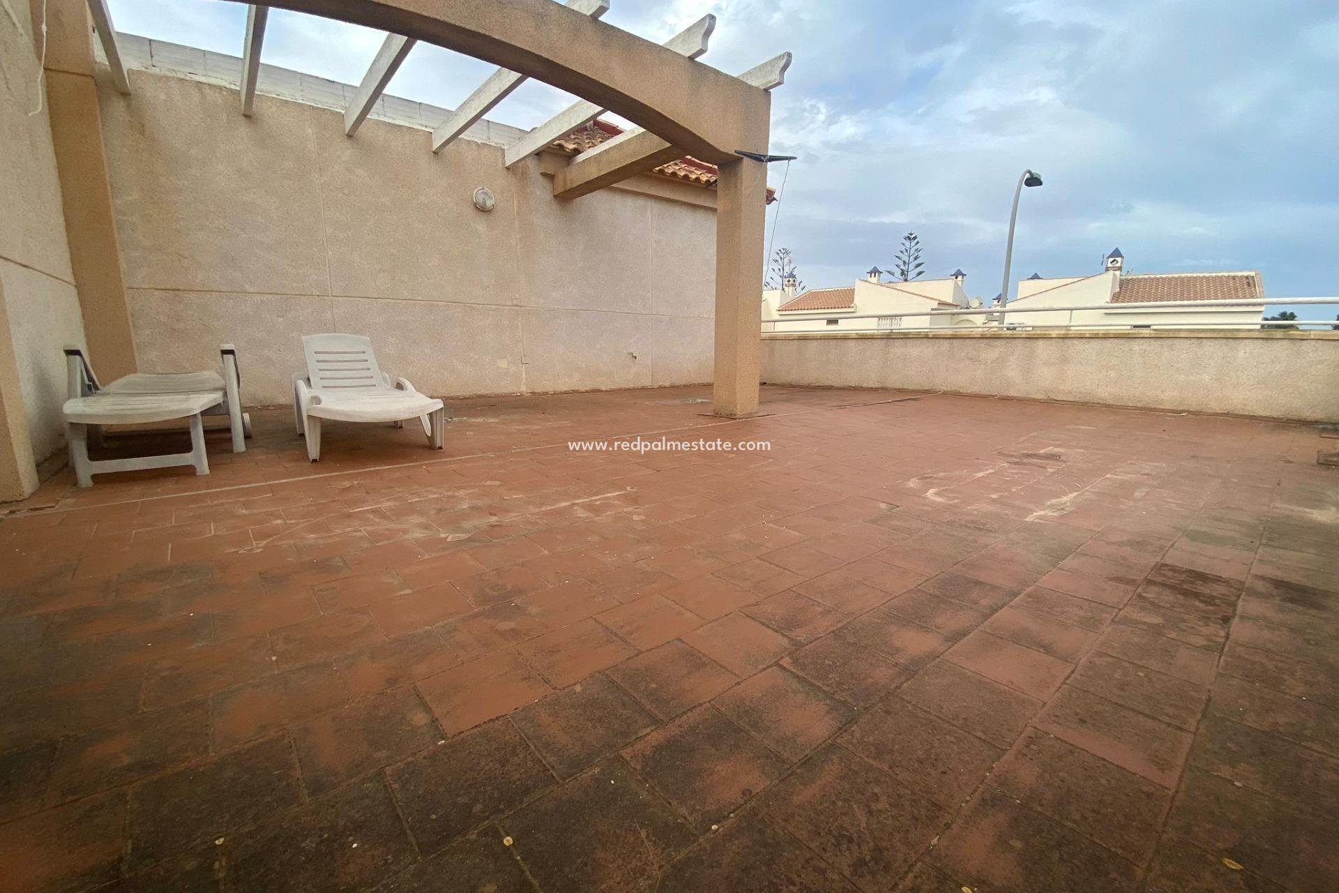 Reventa - Bungalow -
Torrevieja - Los altos