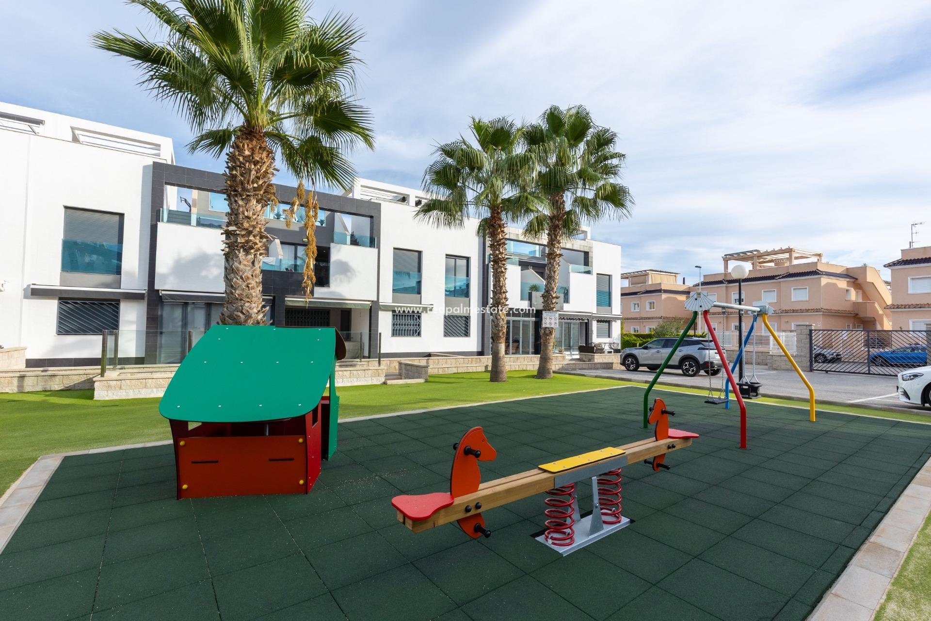 Reventa - Bungalow -
Torrevieja - Los balcones