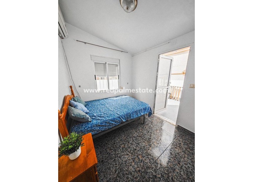 Reventa - Bungalow -
Torrevieja - Los balcones