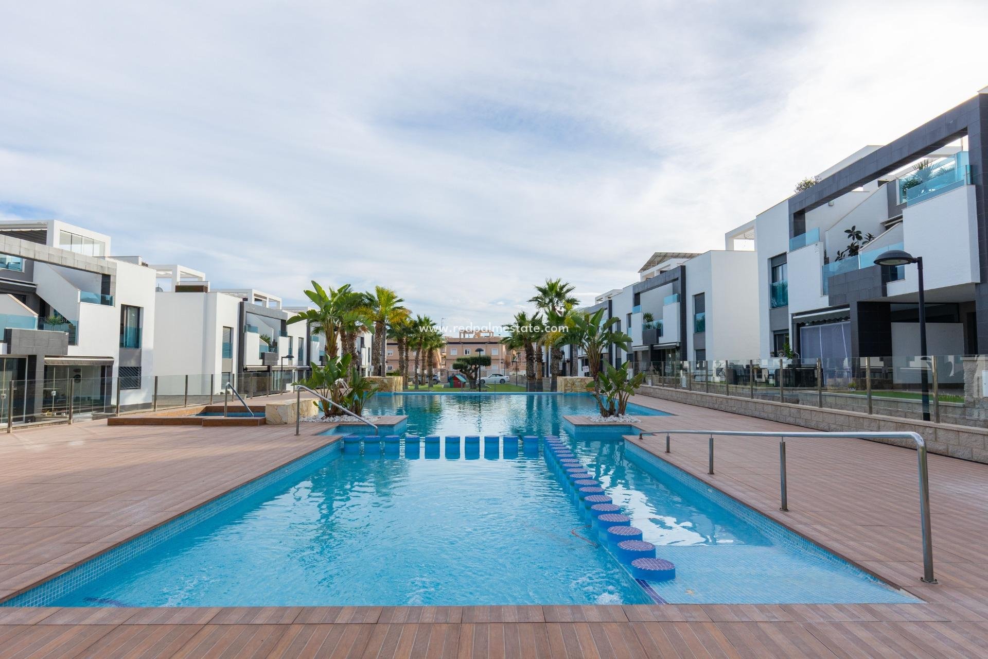 Reventa - Bungalow -
Torrevieja - Los balcones