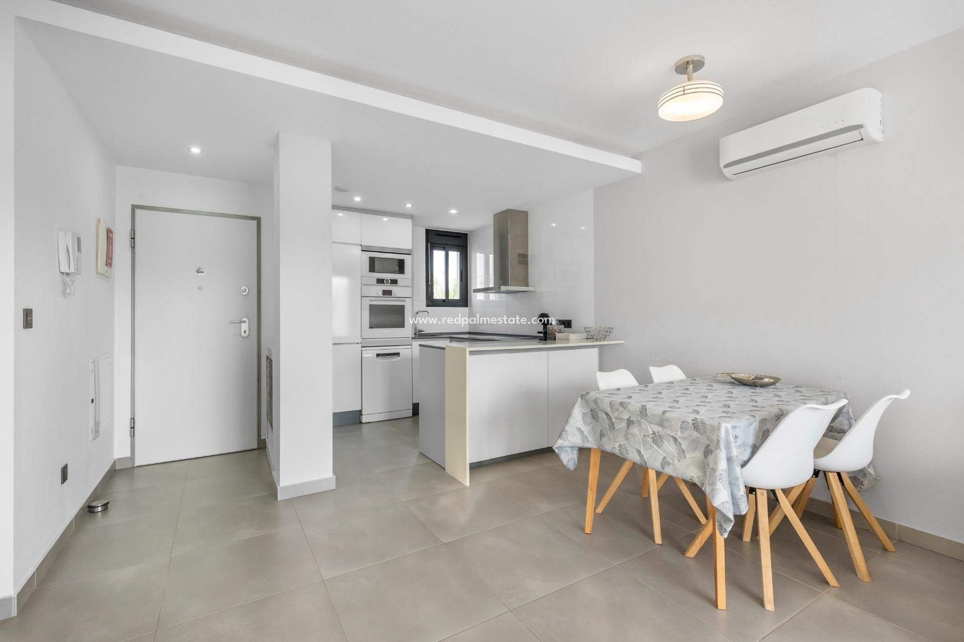 Reventa - Bungalow -
Torrevieja - Los balcones