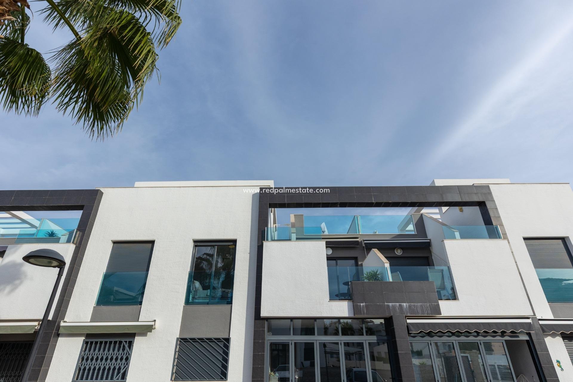 Reventa - Bungalow -
Torrevieja - Los balcones
