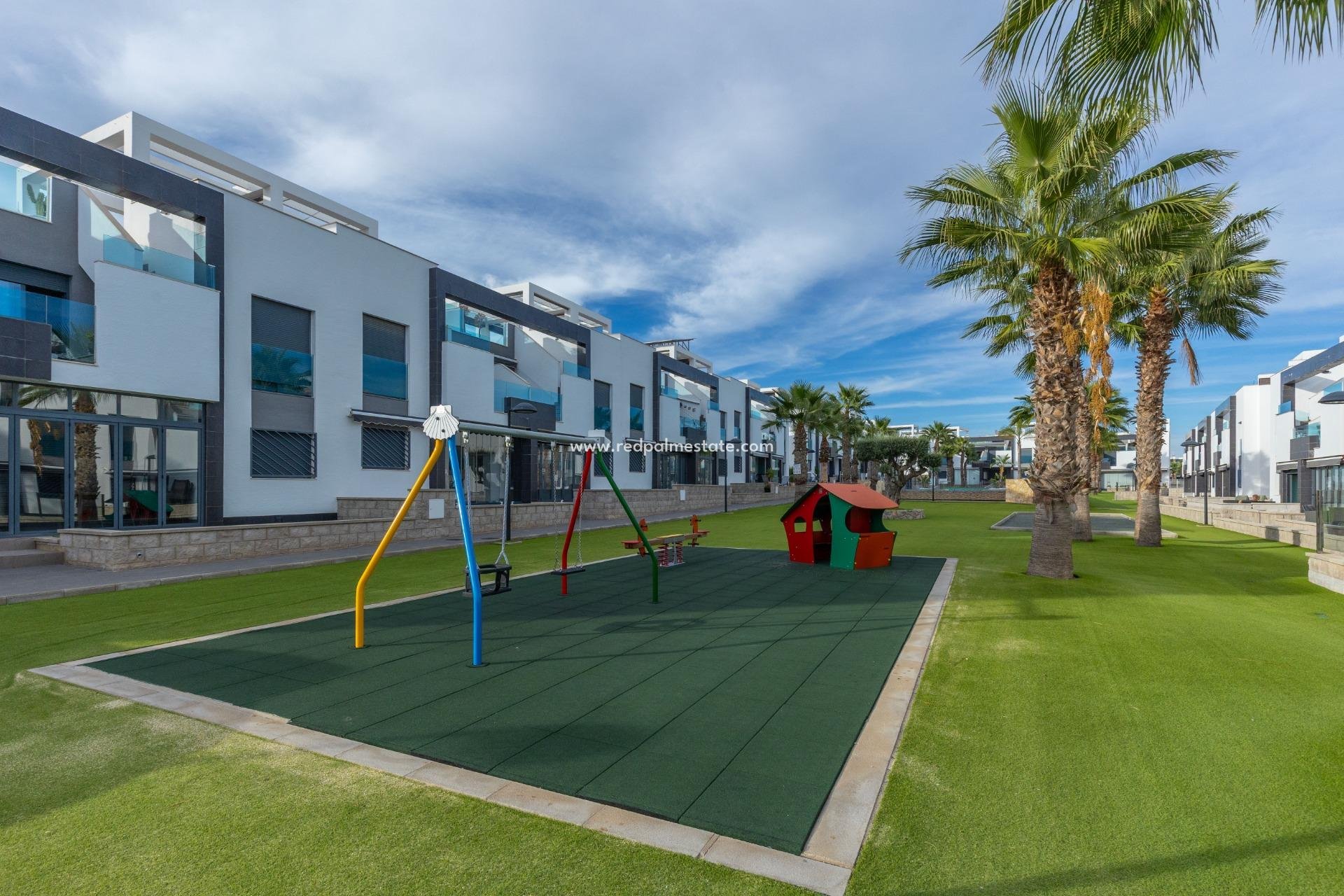 Reventa - Bungalow -
Torrevieja - Los balcones