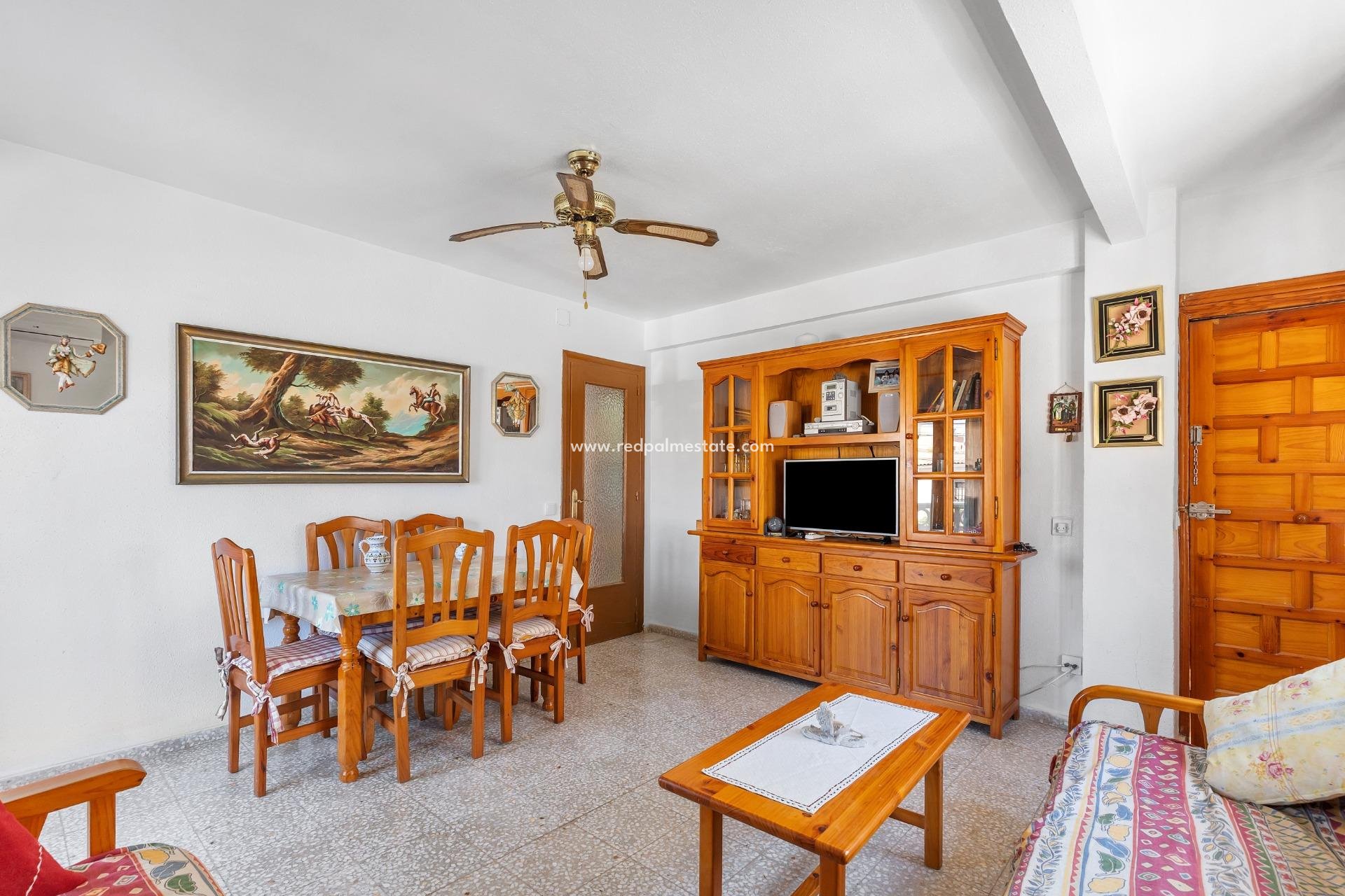 Reventa - Bungalow -
Torrevieja - Los Europeos