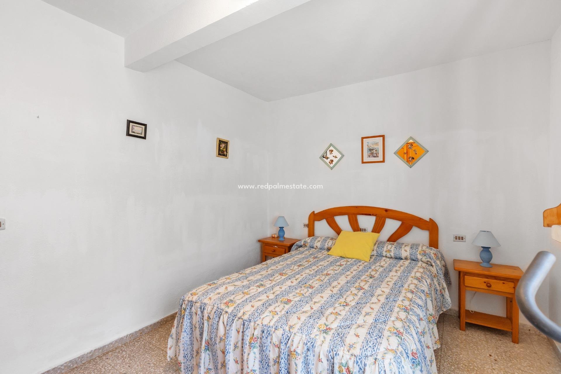 Reventa - Bungalow -
Torrevieja - Los Europeos
