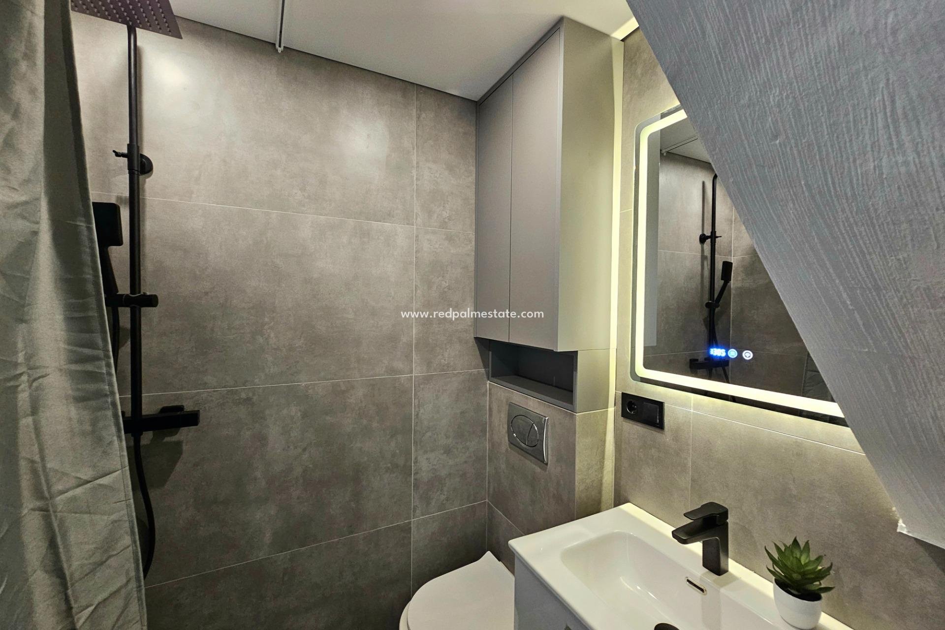 Reventa - Bungalow -
Torrevieja - Los Europeos