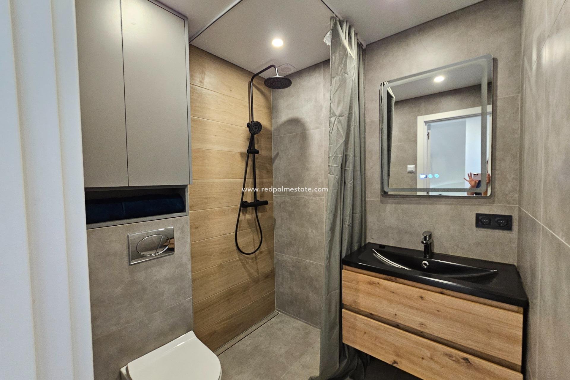 Reventa - Bungalow -
Torrevieja - Los Europeos