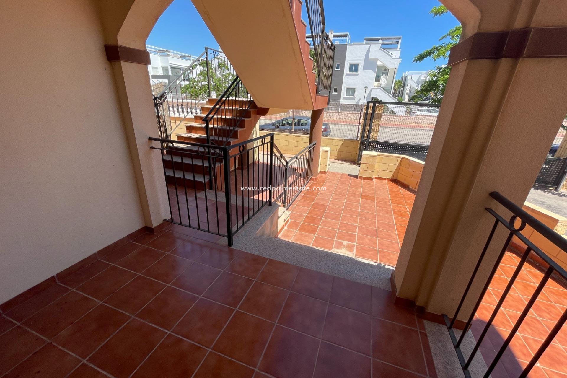 Reventa - Bungalow -
Torrevieja - Nueva Torrevieja - Aguas Nuevas