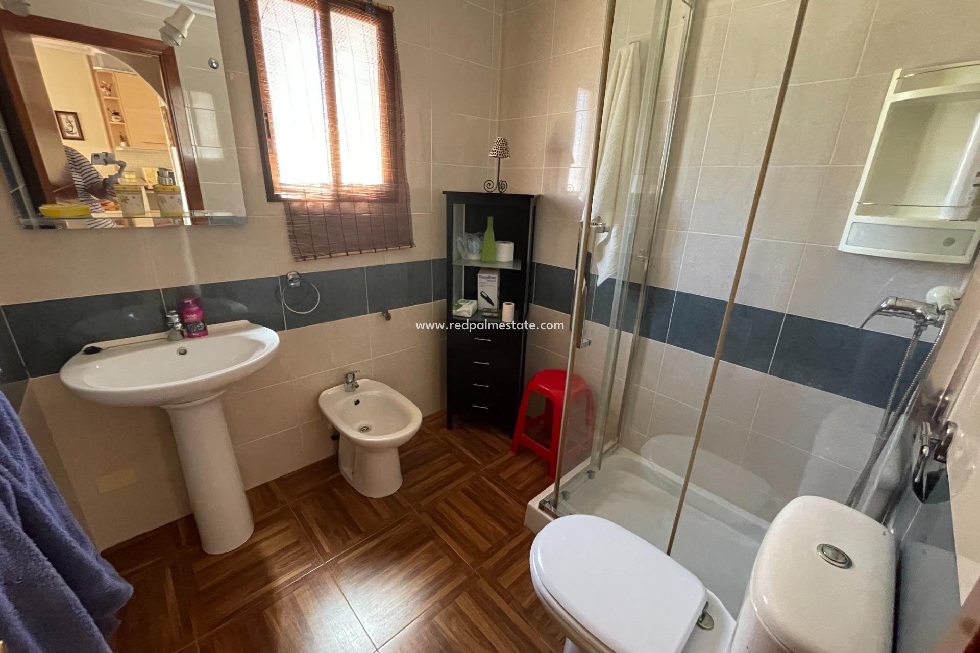 Reventa - Bungalow -
Torrevieja - Nueva Torrevieja - Aguas Nuevas