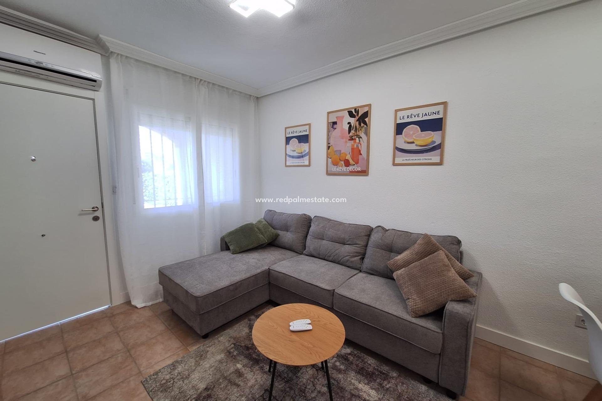 Reventa - Bungalow -
Torrevieja - Nueva Torrevieja - Aguas Nuevas