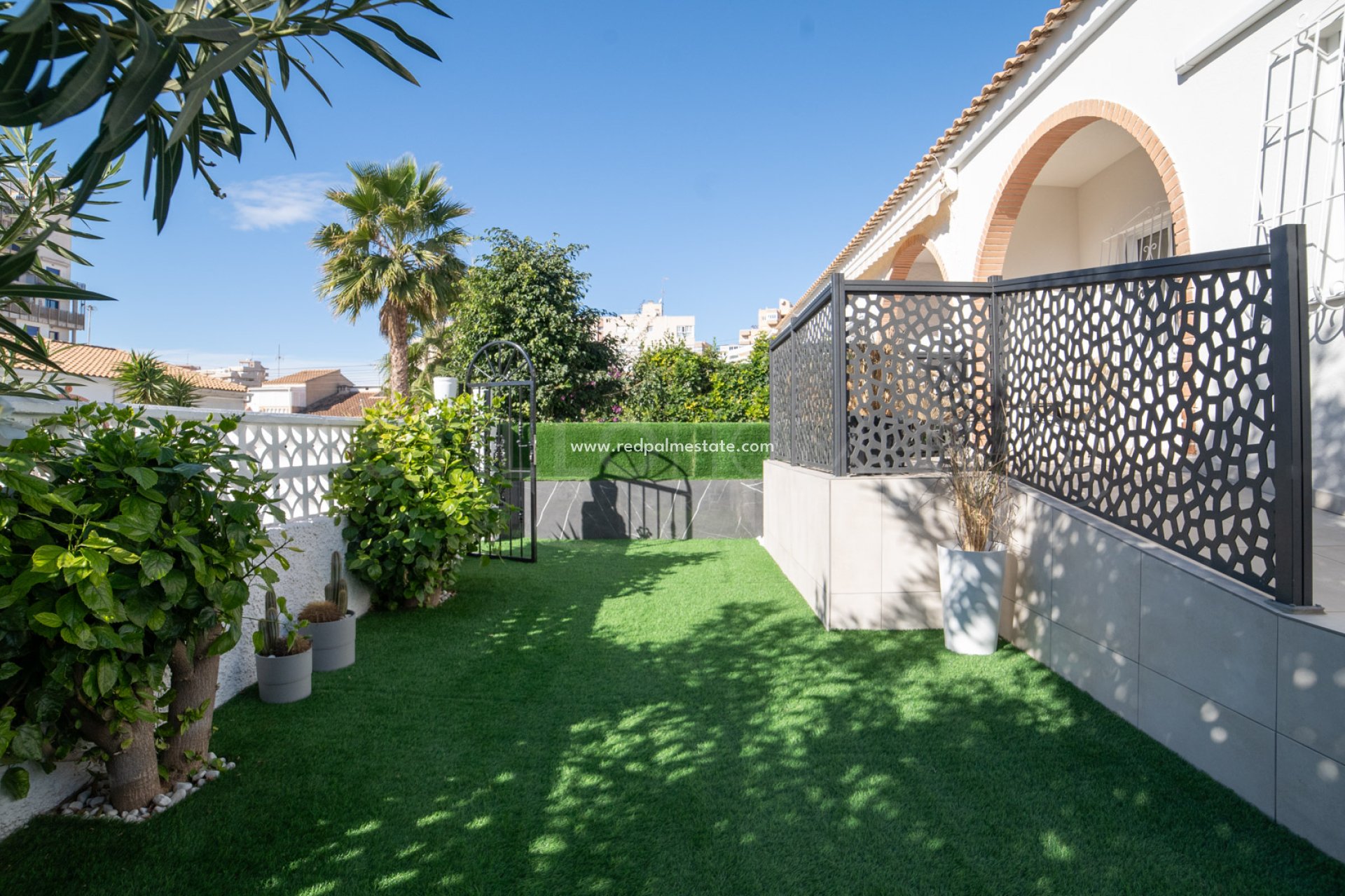 Reventa - Bungalow -
Torrevieja - Nueva Torrevieja