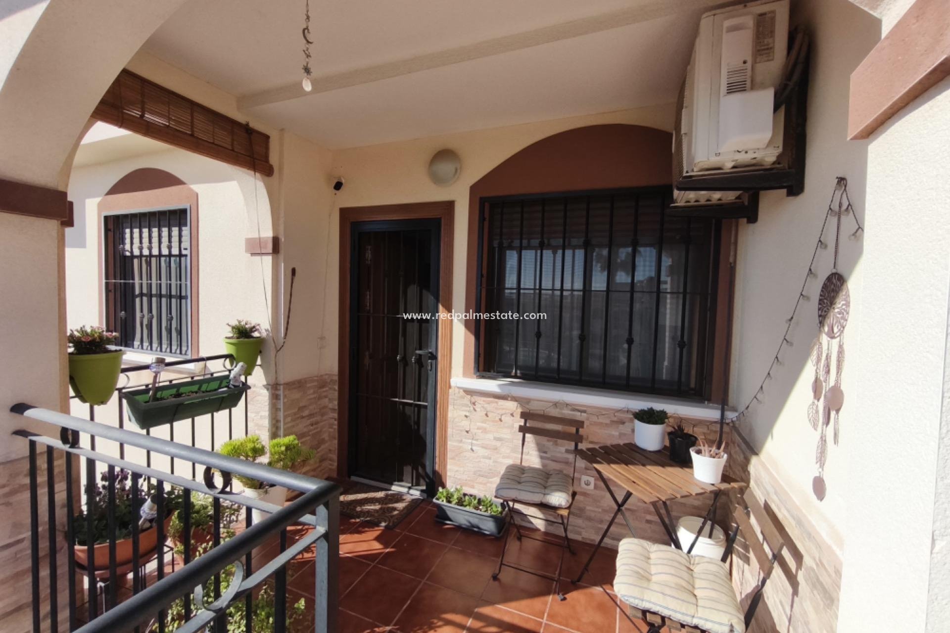 Reventa - Bungalow -
Torrevieja - Parque Acuático - Sector 25