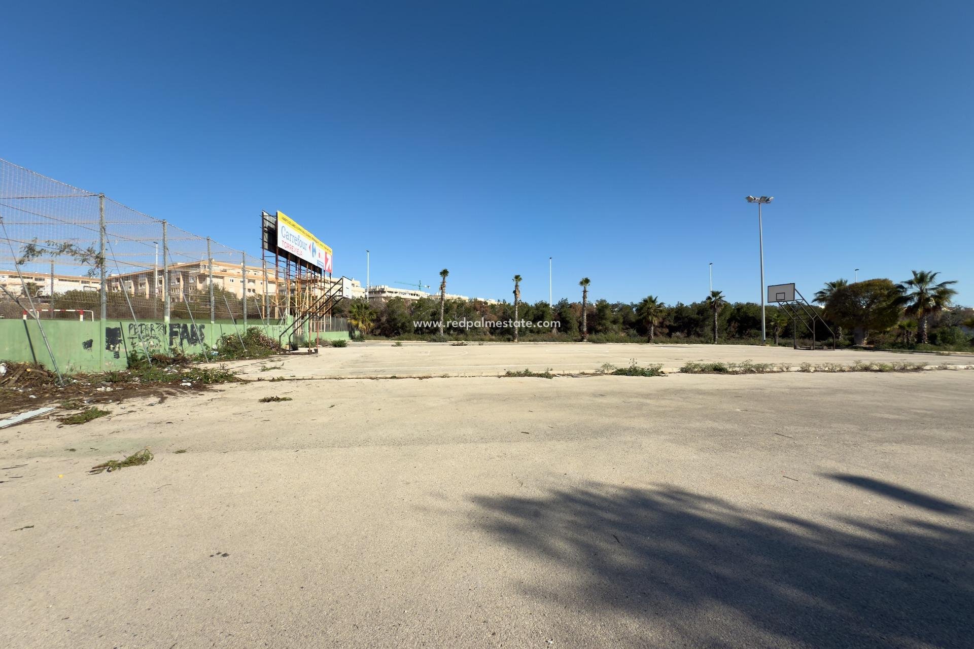 Reventa - Bungalow -
Torrevieja - PARQUE DE LAS NACIONES