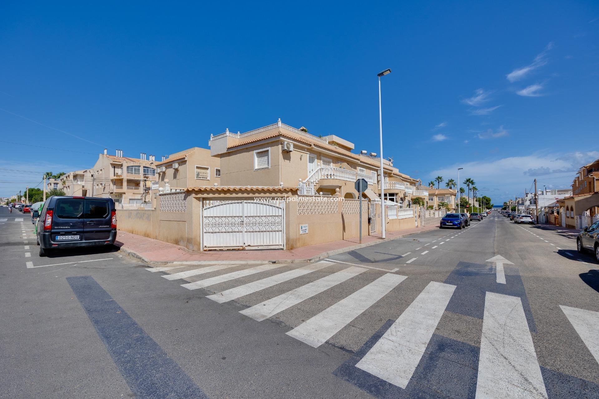 Reventa - Bungalow -
Torrevieja - Rosaleda-los frutales