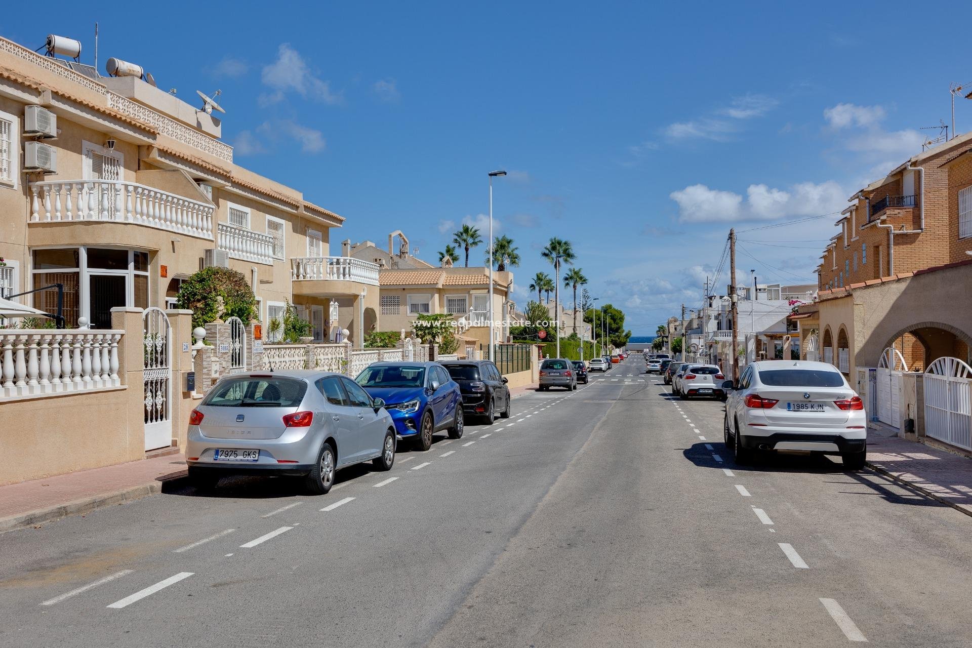 Reventa - Bungalow -
Torrevieja - Rosaleda-los frutales