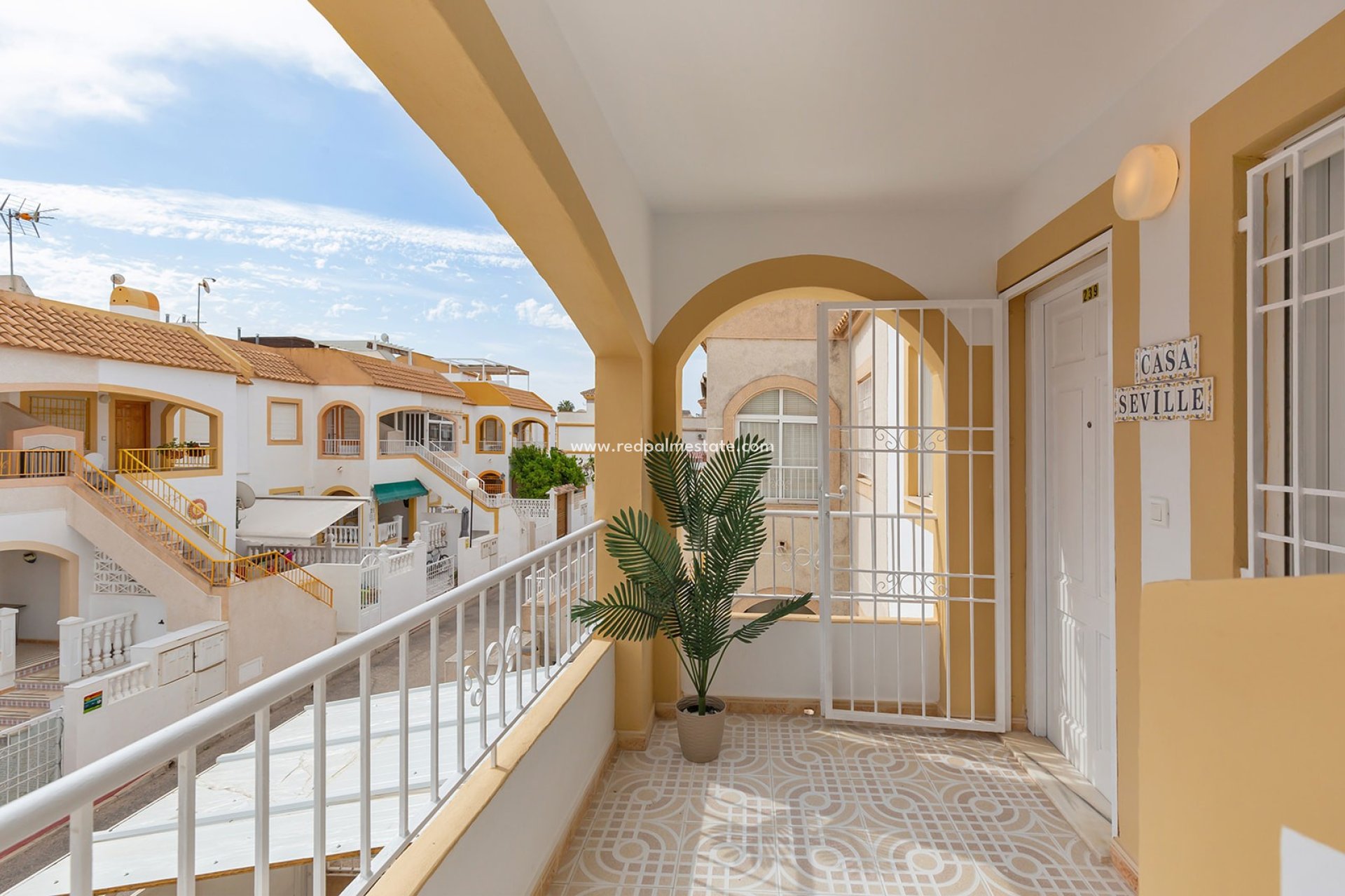 Reventa - Bungalow -
Torrevieja - Torretas