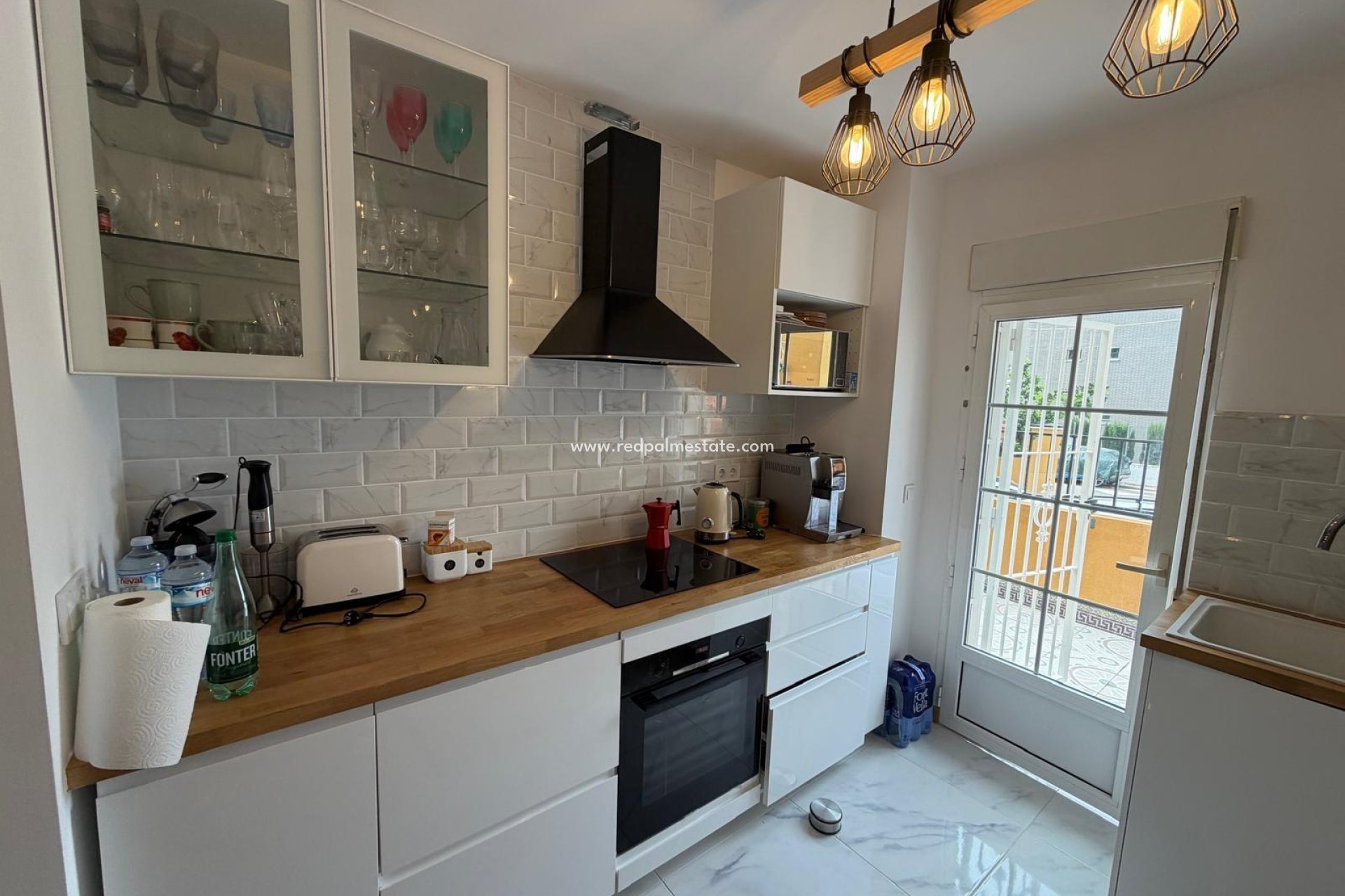 Reventa - Bungalow -
Torrevieja - Zona Los Frutales
