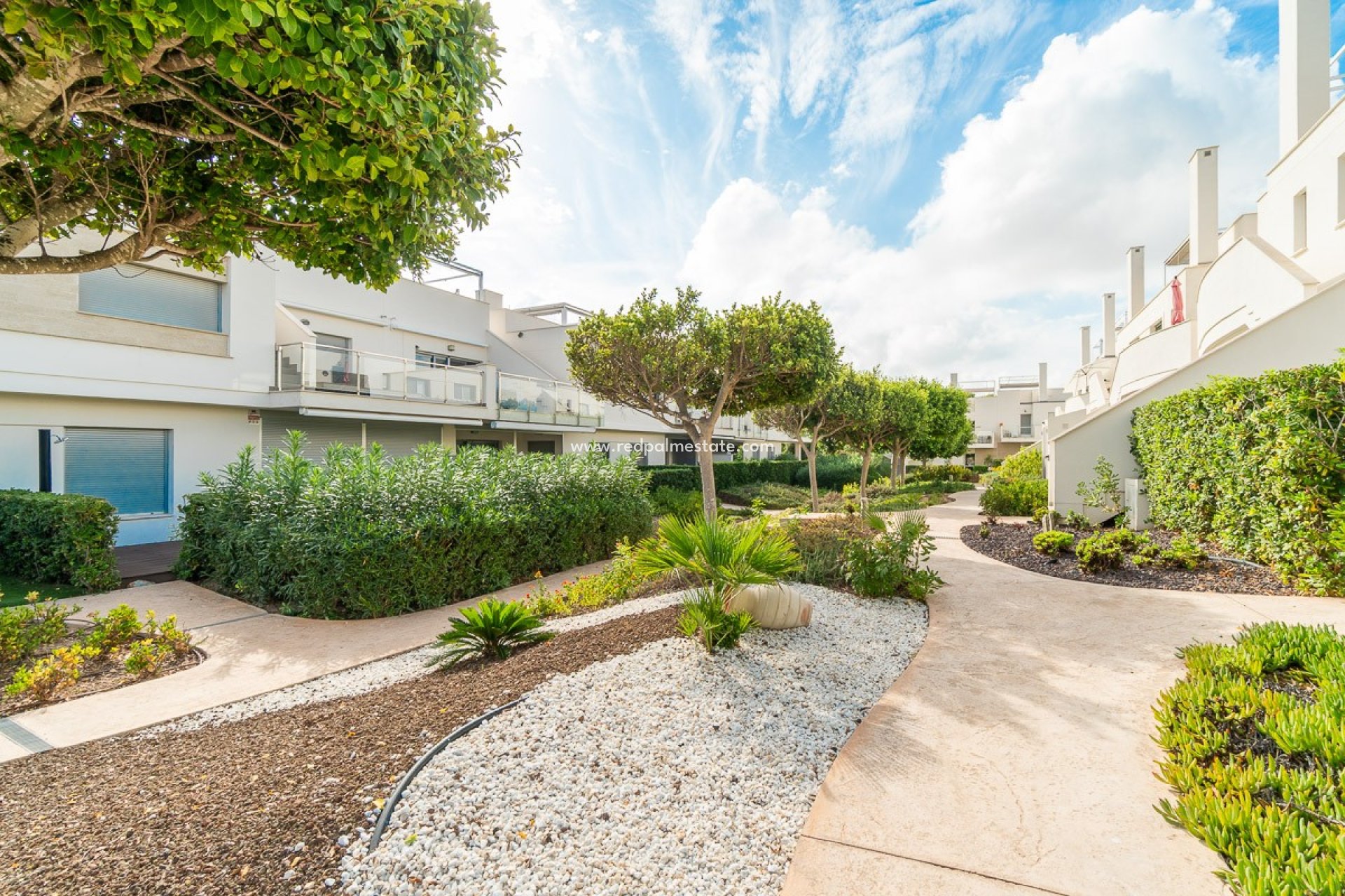 Reventa - Bungalow -
Vistabella Golf Entre Naranjos - Inland
