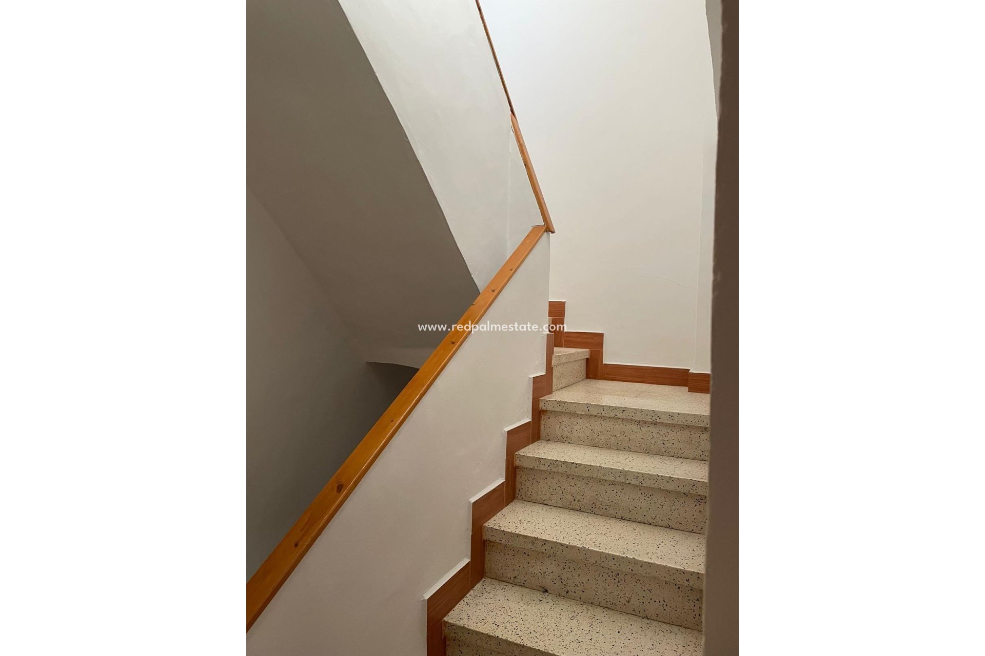 Reventa - Casa Adosada -
Albatera