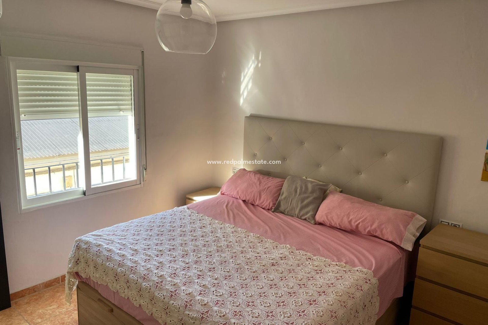 Reventa - Casa Adosada -
Albatera