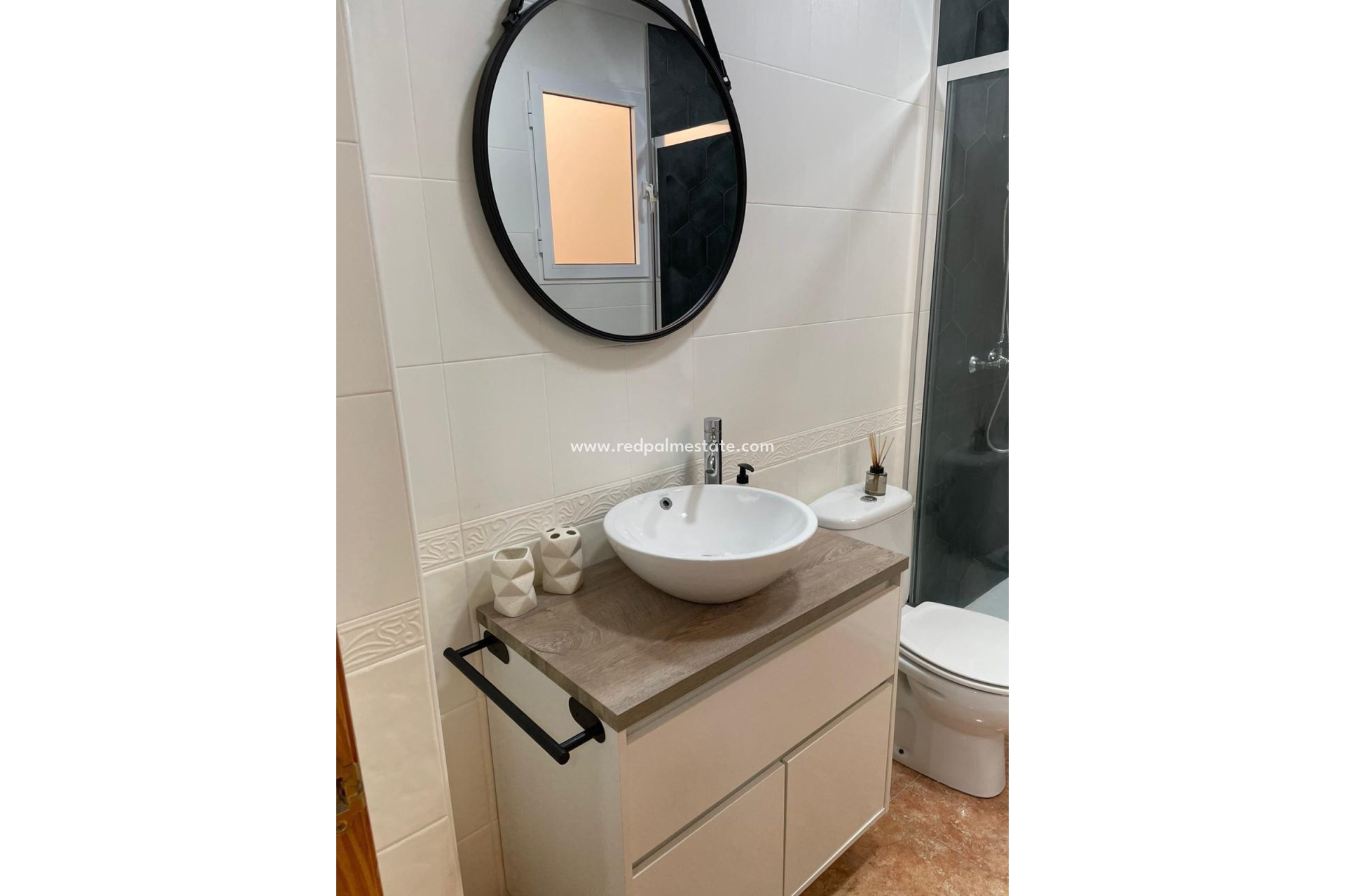 Reventa - Casa Adosada -
Albatera