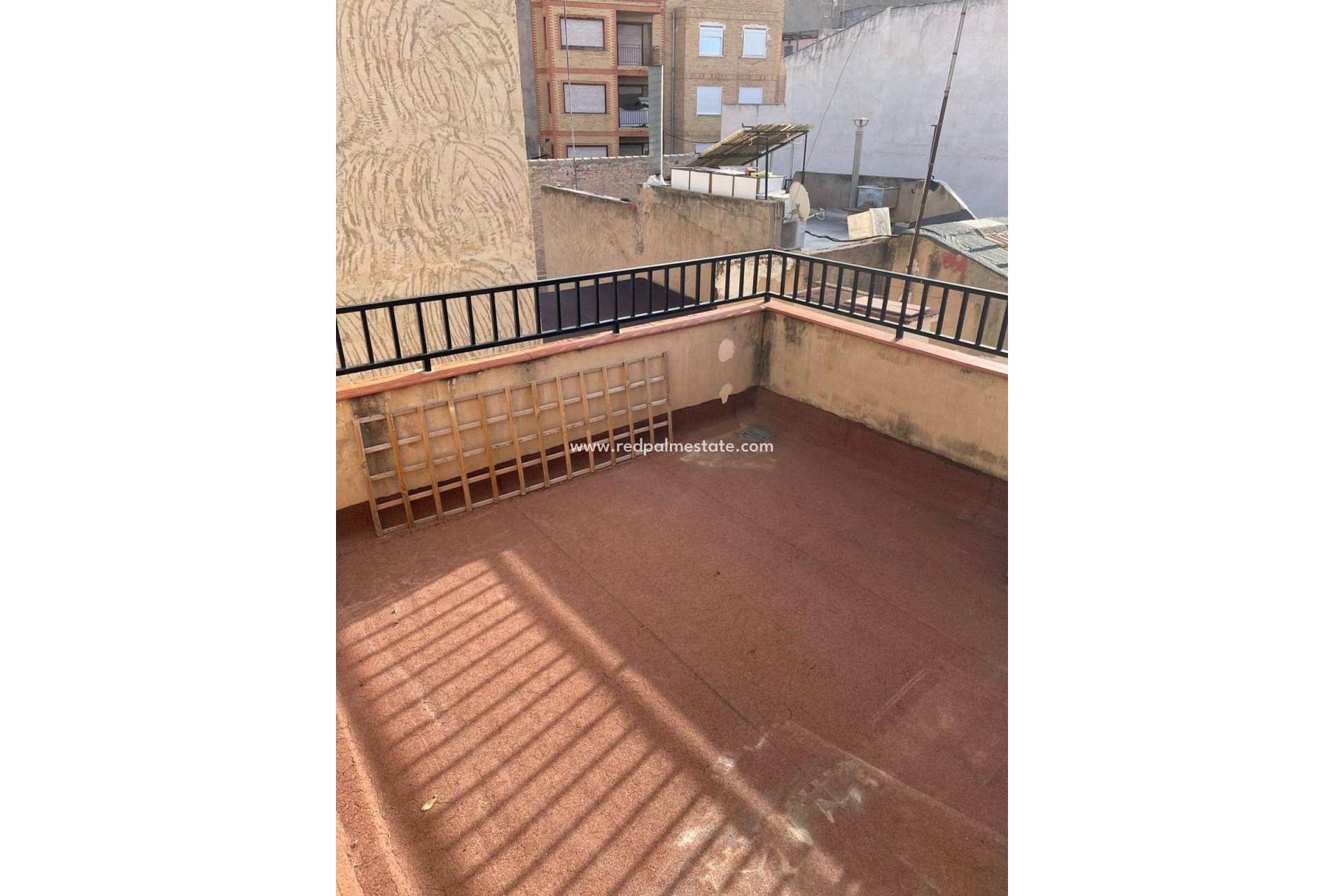 Reventa - Casa Adosada -
Albatera