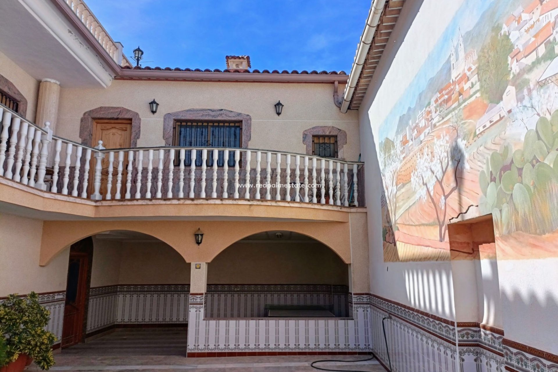 Reventa - Casa Adosada -
Algueña - Inland