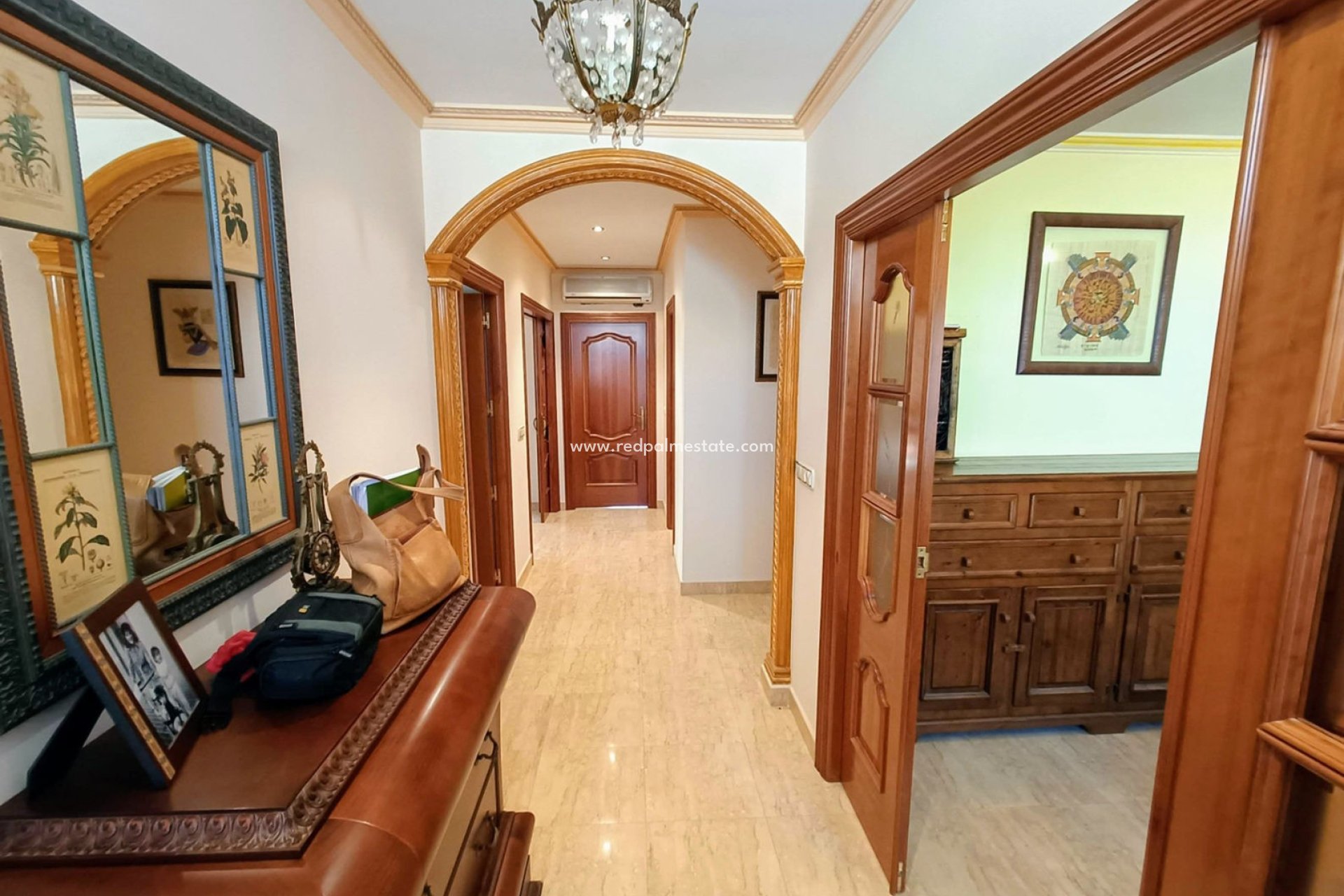 Reventa - Casa Adosada -
Algueña - Inland