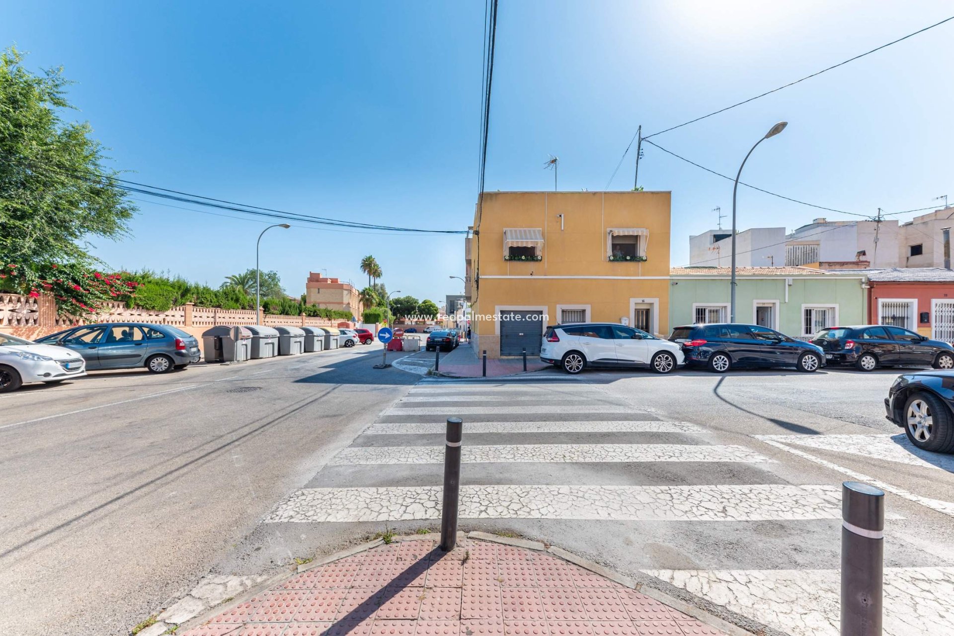Reventa - Casa Adosada -
Alicante - San Agustin