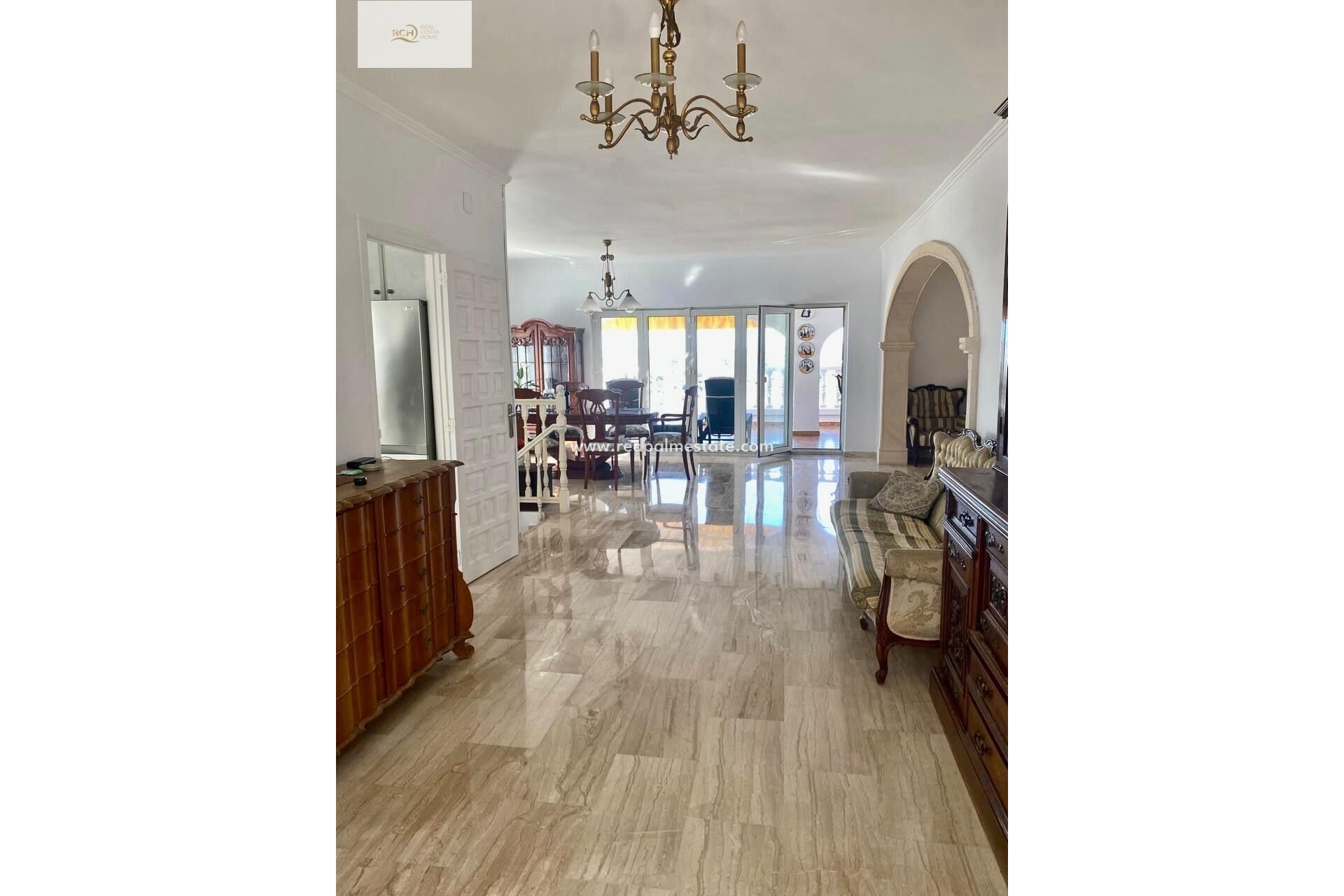 Reventa - Casa Adosada -
Altea - Palau Cuesta Narices