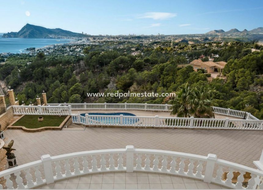 Reventa - Casa Adosada -
Altea