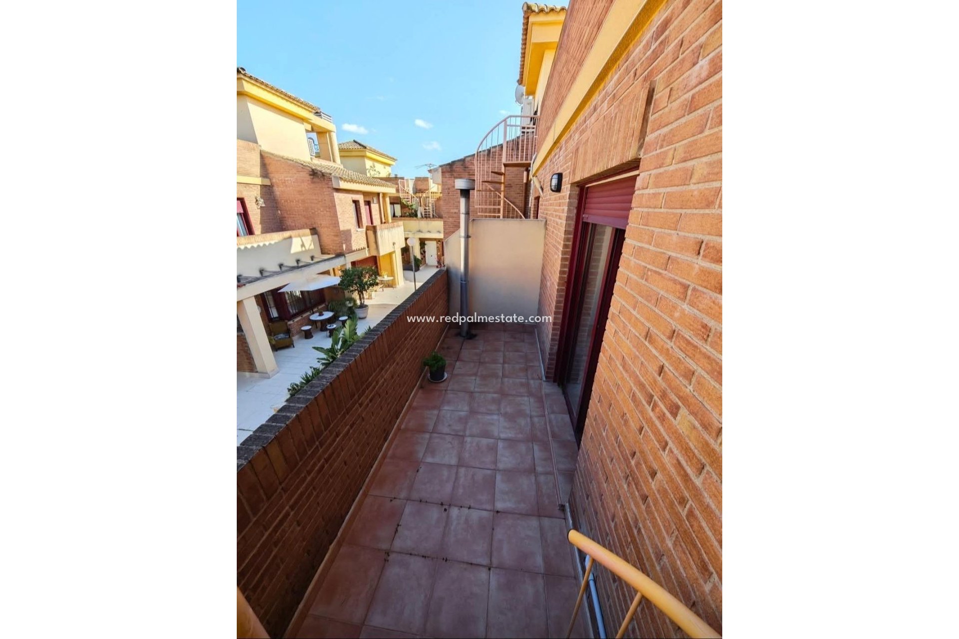 Reventa - Casa Adosada -
Benferri - Comunidad Valenciana