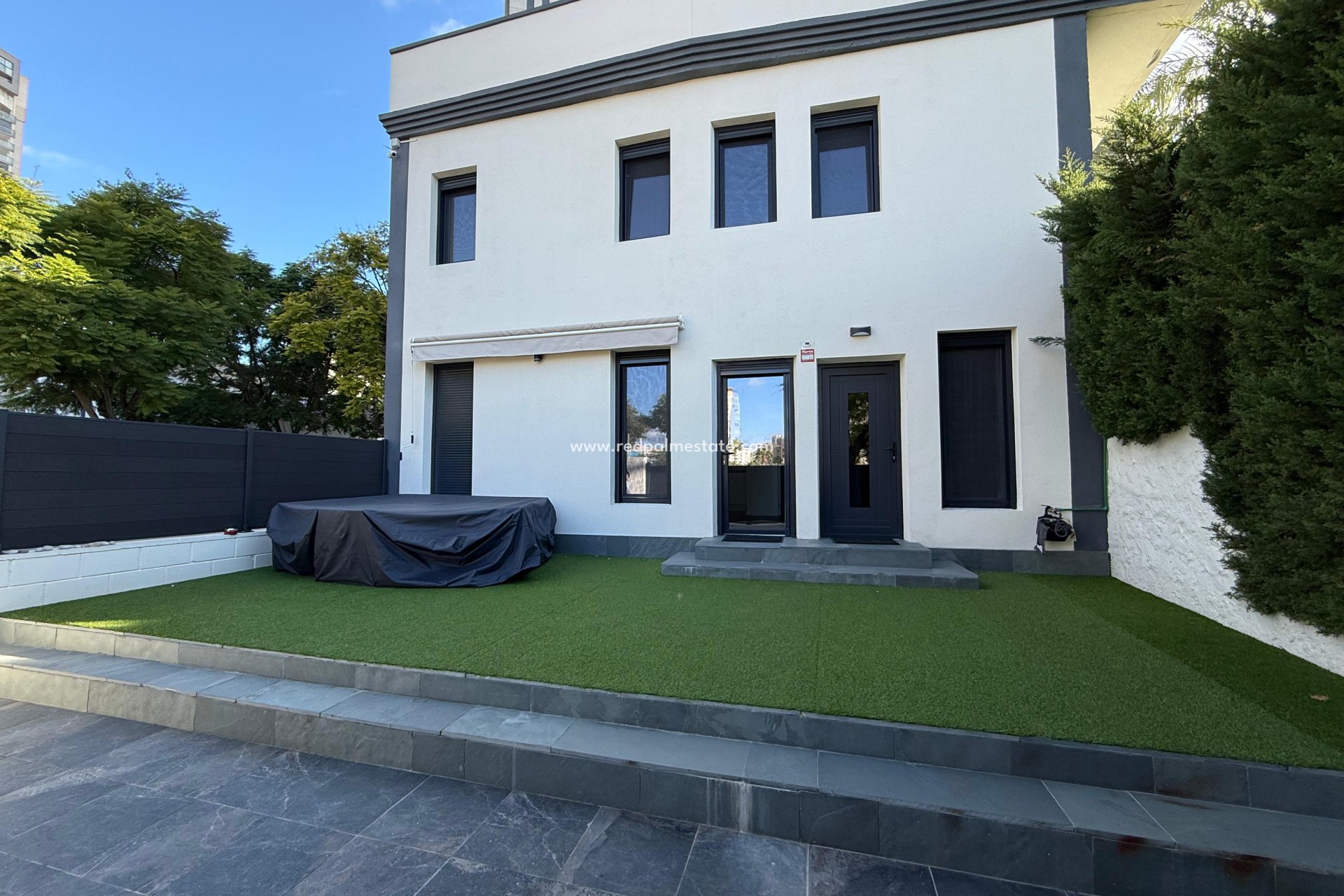 Reventa - Casa Adosada -
Benidorm - Costa Blanca