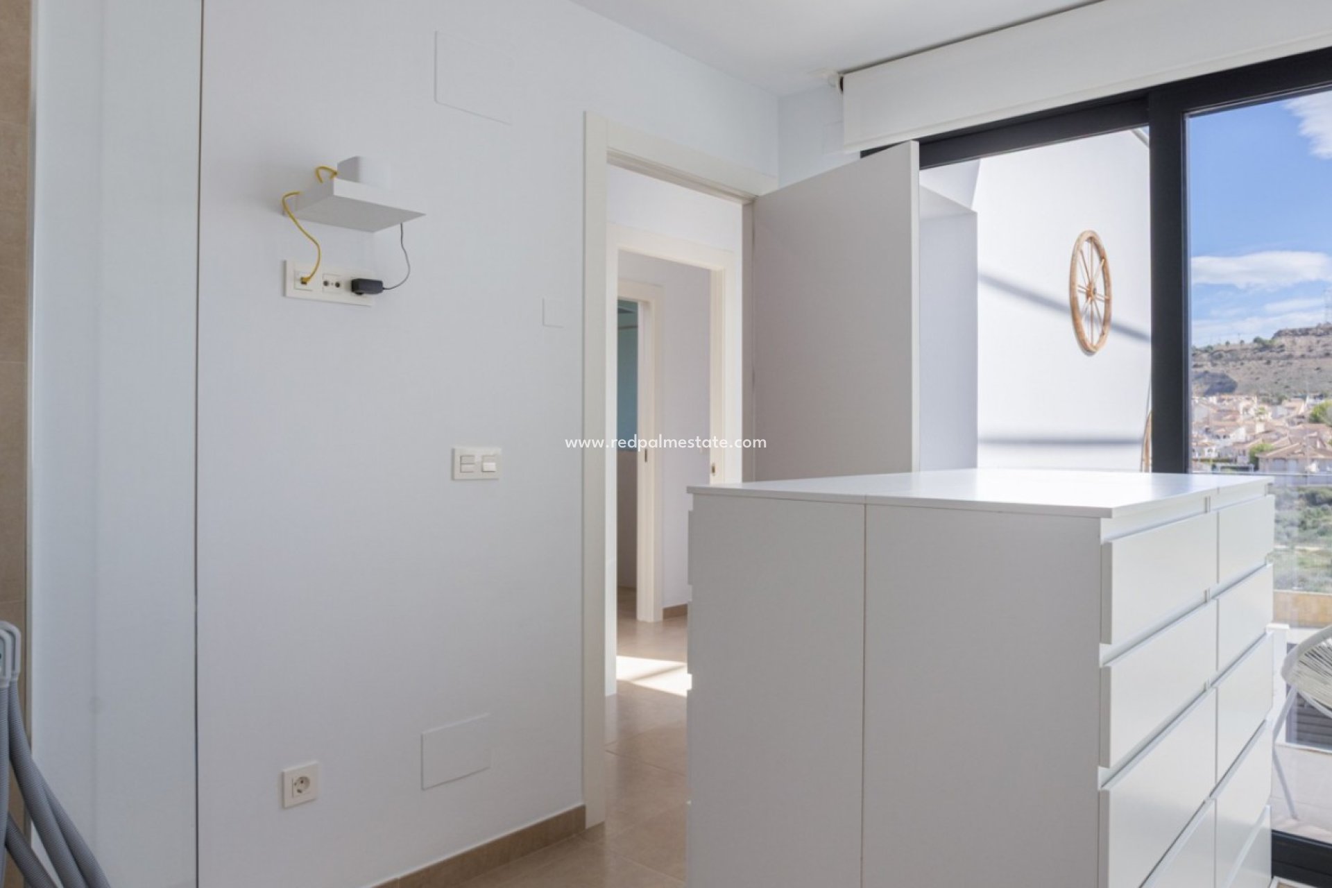 Reventa - Casa Adosada -
Benijofar