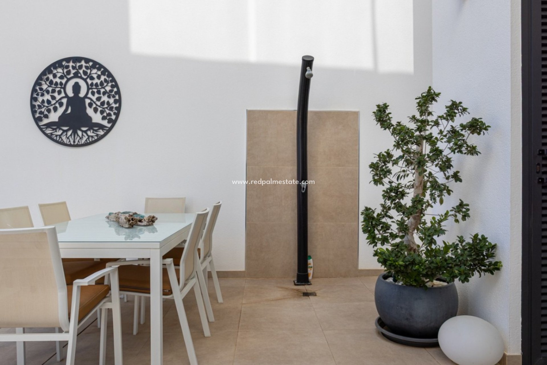 Reventa - Casa Adosada -
Benijofar