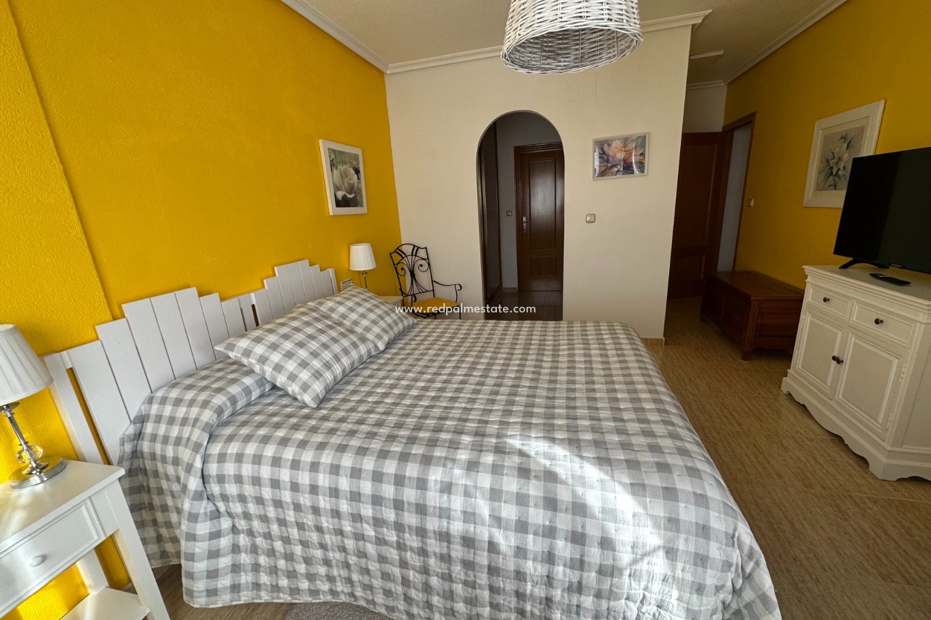 Reventa - Casa Adosada -
Bigastro - Inland