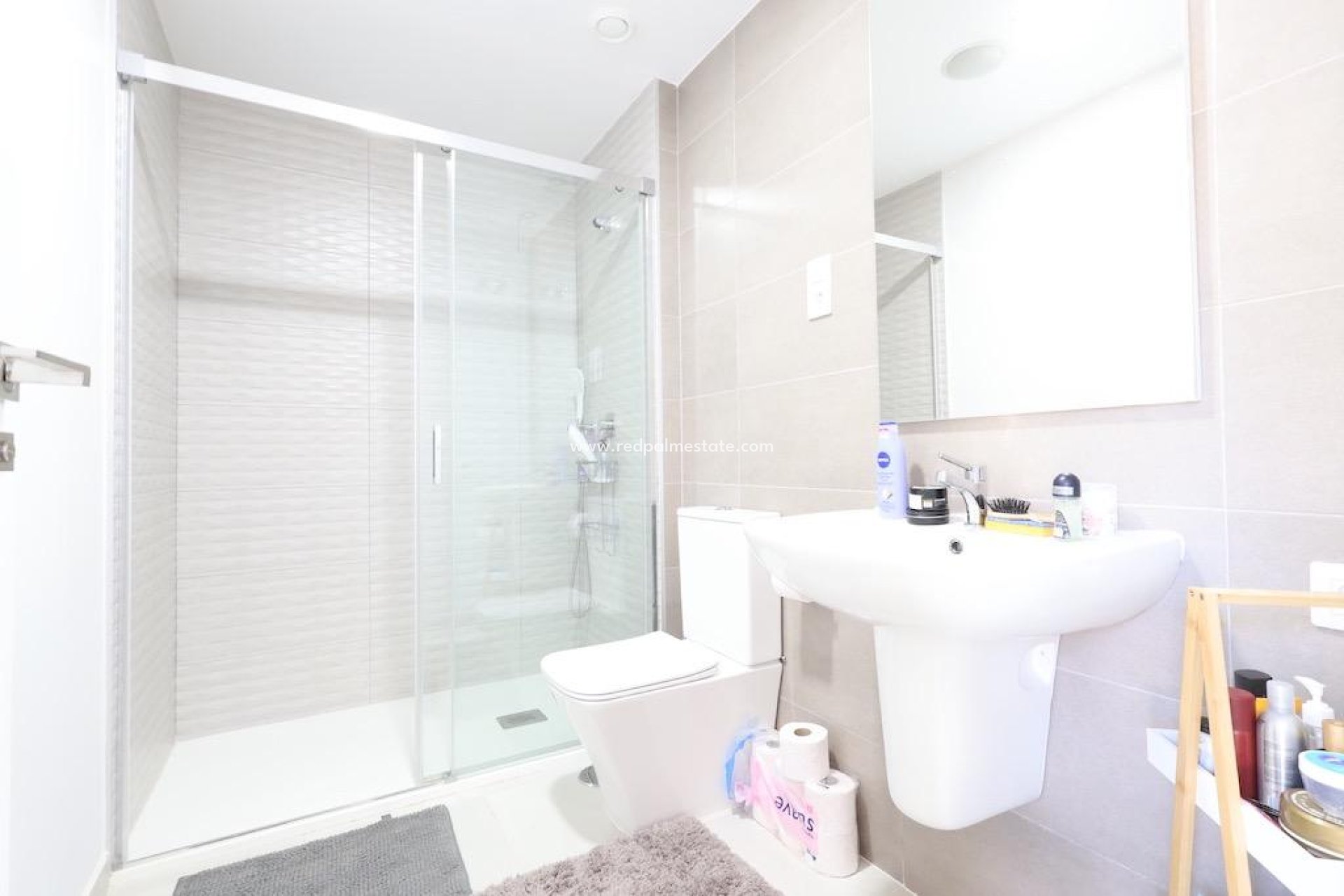 Reventa - Casa Adosada -
Busot - Urbanizacion valle dorado