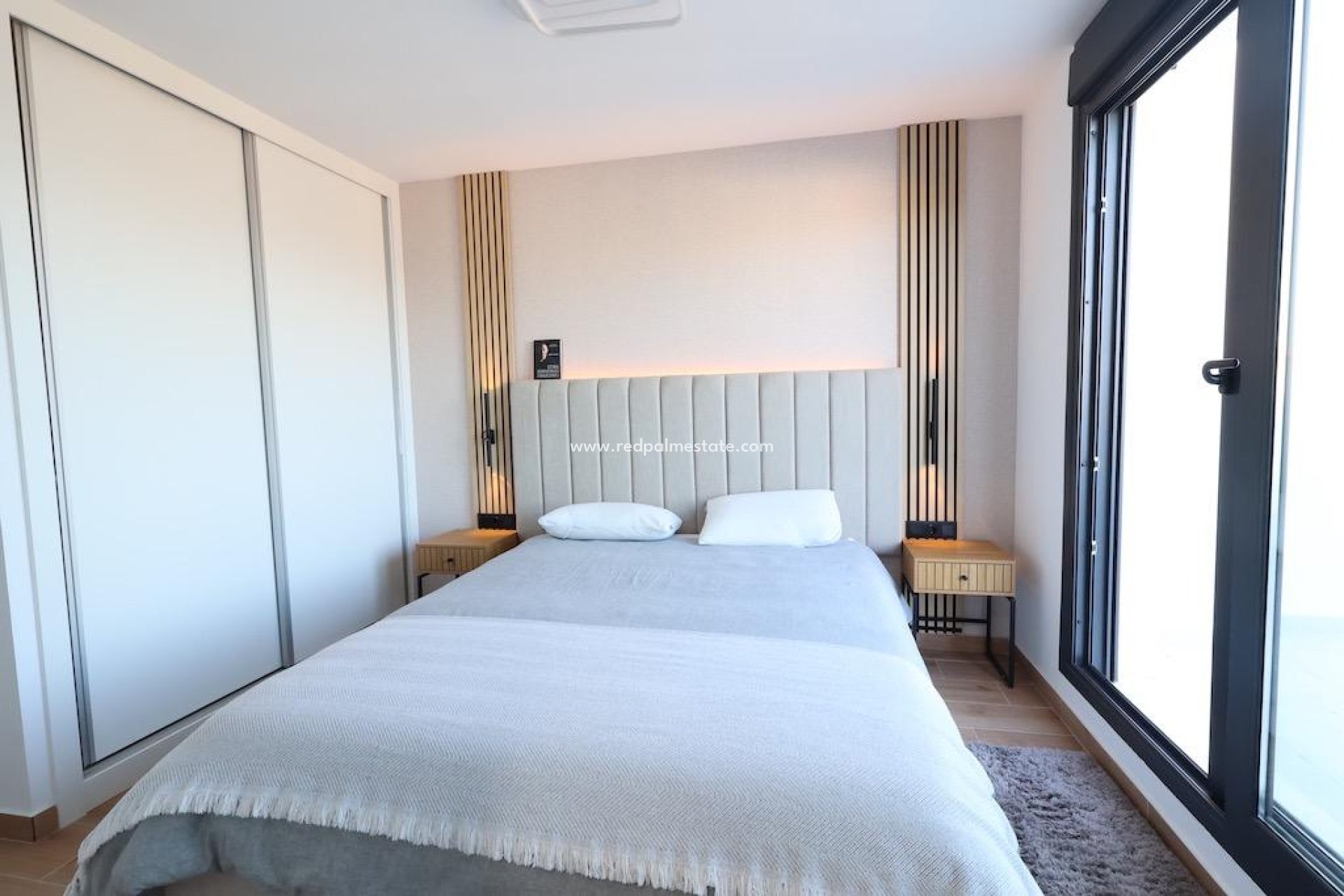 Reventa - Casa Adosada -
Busot - Urbanizacion valle dorado